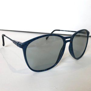 VINTAGE LARGE NAVY SUNGLASSES- 70S